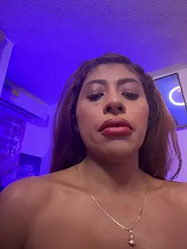 Snapshot of canela_10 chatting on 14, 7, 2026 canela 10 online show from 14, 7, 2026
