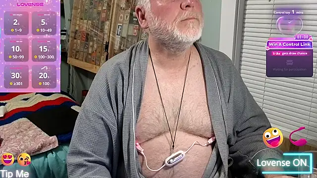 Snapshot of keithobrian_SC chatting on 15, 12, 2025 keithobrian SC online show from 15, 12, 2025