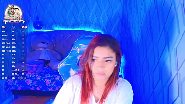 NicolleTaylor online show from 18, 11, 2025