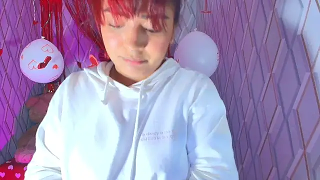 NicolleTaylor online show from 12, 2, 2026