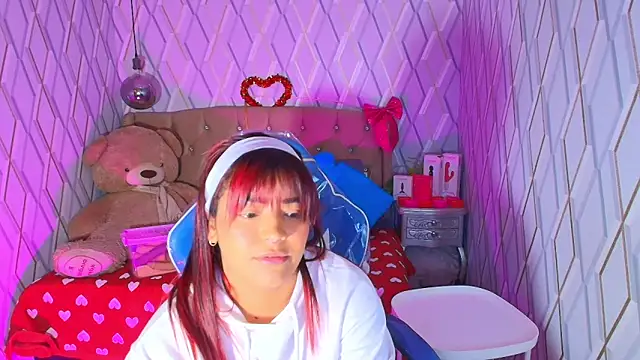 NicolleTaylor online show from 9, 2, 2026