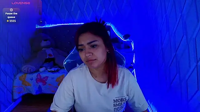 NicolleTaylor online show from 9, 9, 2025