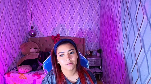 NicolleTaylor online show from 10, 1, 2026