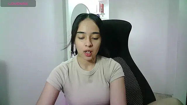 Snapshot of aineangeel chatting on 12, 7, 2026 aineangeel online show from 12, 7, 2026