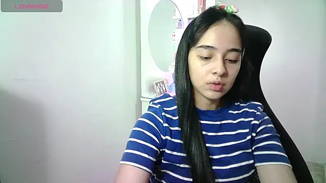 Snapshot of aineangeel chatting on 18, 7, 2026 aineangeel online show from 18, 7, 2026