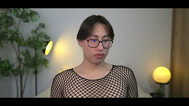 SrLuis18 online show from 4, 12, 2025