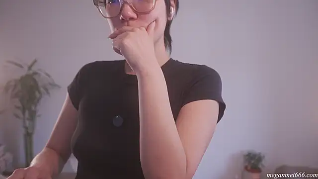 meganmei666 online show from 15, 4, 2026