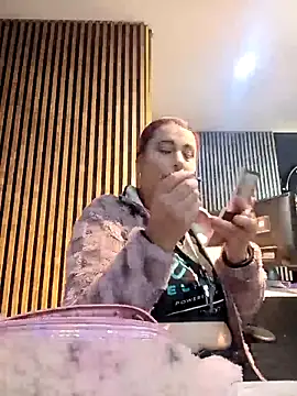 Snapshot of MarthinaBaker chatting on 15, 4, 2026 MarthinaBaker online show from 15, 4, 2026