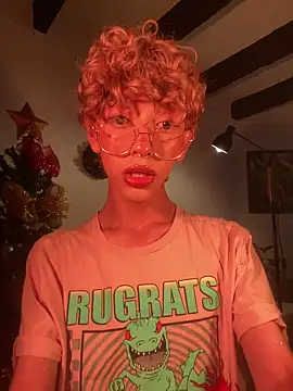 lyamthommpson online show from 19, 12, 2025