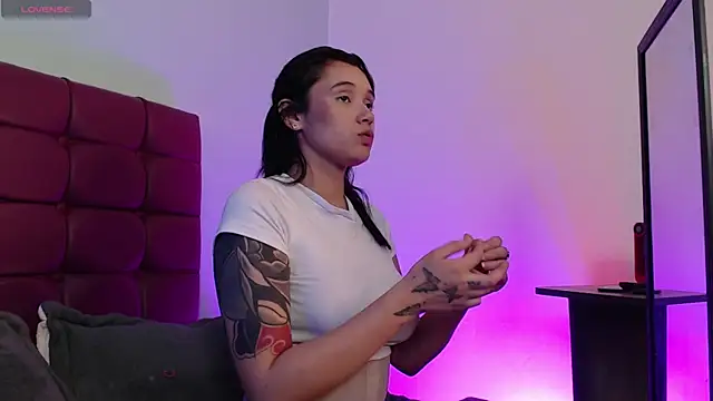 megan lover online show from 5, 12, 2025