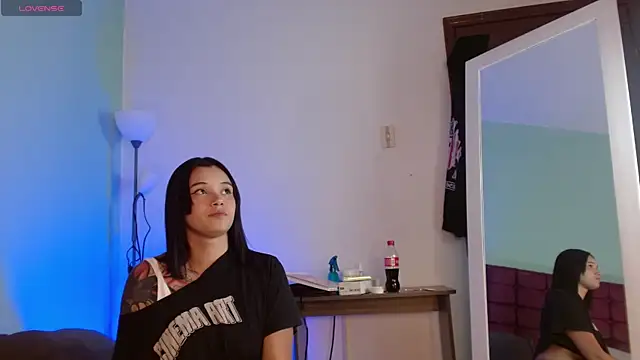 megan lover online show from 5, 4, 2026