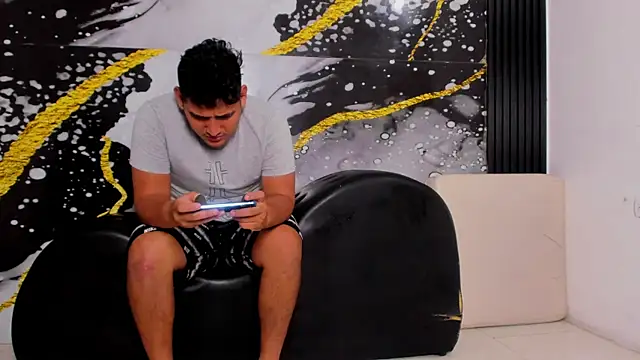 sweethot    online show from 8, 9, 2025