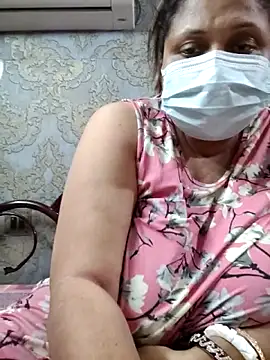 Snapshot of kunjan789 chatting on 4, 3, 2026 kunjan789 online show from 4, 3, 2026