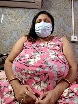 Snapshot of kunjan789 chatting on 19, 11, 2025 kunjan789 online show from 19, 11, 2025