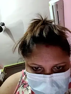 Snapshot of kunjan789 chatting on 23, 11, 2025 kunjan789 online show from 23, 11, 2025