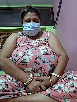 Snapshot of kunjan789 chatting on 30, 10, 2025 kunjan789 online show from 30, 10, 2025