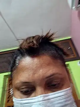 Snapshot of kunjan789 chatting on 4, 10, 2025 kunjan789 online show from 4, 10, 2025