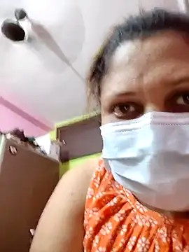 Snapshot of kunjan789 chatting on 15, 11, 2025 kunjan789 online show from 15, 11, 2025