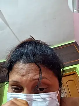 Snapshot of kunjan789 chatting on 8, 9, 2025 kunjan789 online show from 8, 9, 2025