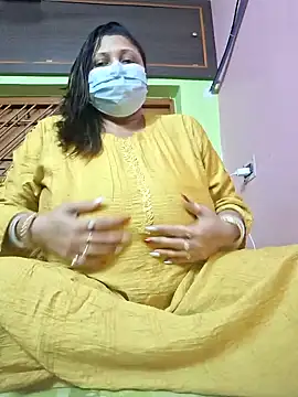 Snapshot of kunjan789 chatting on 2, 2, 2025 kunjan789 online show from 2, 2, 2025