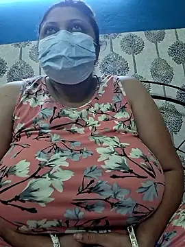 Snapshot of kunjan789 chatting on 25, 9, 2025 kunjan789 online show from 25, 9, 2025