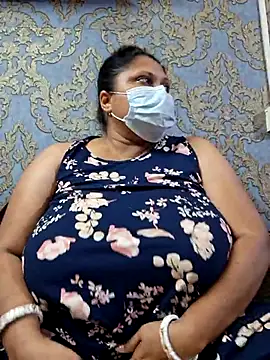 Snapshot of kunjan789 chatting on 18, 9, 2025 kunjan789 online show from 18, 9, 2025