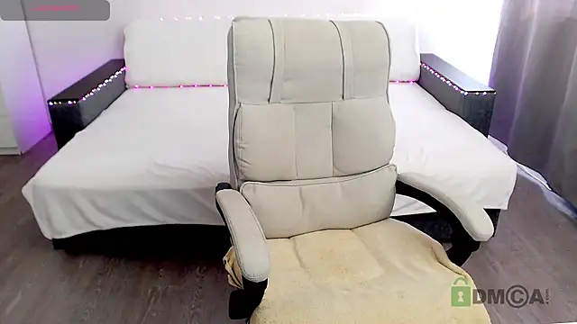 Kira Winner online show from 20, 3, 2025