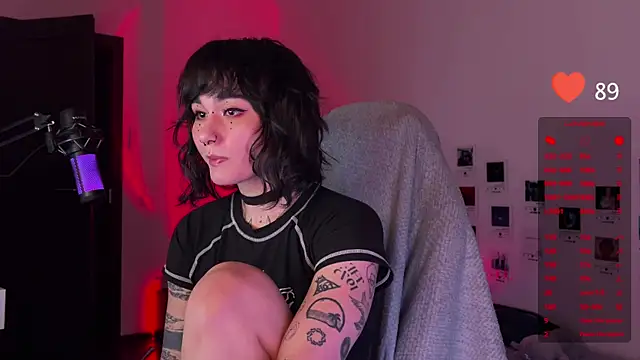 deadlysweet online show from 10, 1, 2025