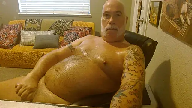 musclebearnips online show from 19, 10, 2025