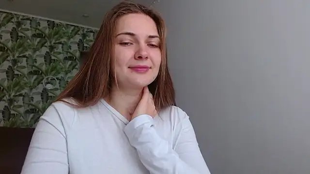 Olivia shine online show from 28, 10, 2025