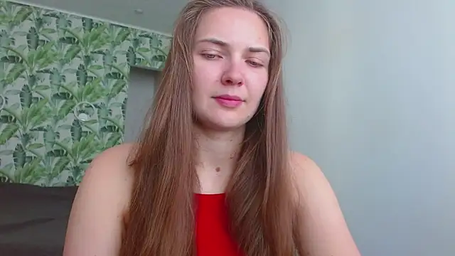 Snapshot of Olivia_shine chatting on 17, 6, 2026 Olivia shine online show from 17, 6, 2026
