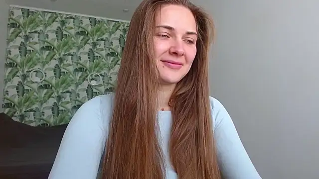 Olivia shine online show from 26, 10, 2025