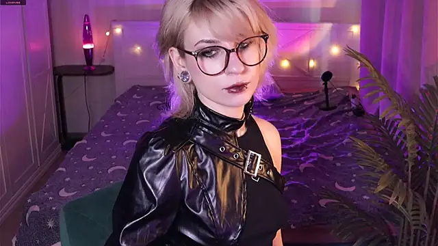  Moonlight t online show from 2, 4, 2026