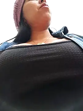 Emily Wane online show from 11, 3, 2025