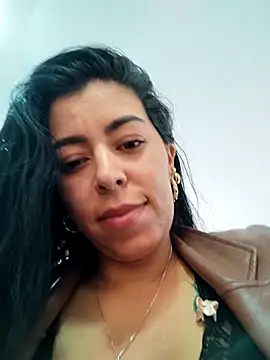 Snapshot of Emily_Wane chatting on 19, 4, 2026 Emily Wane online show from 19, 4, 2026