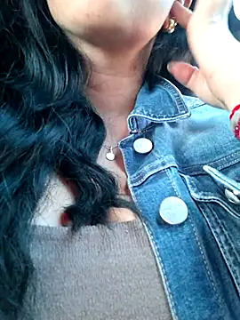 Snapshot of Emily_Wane chatting on 6, 5, 2026 Emily Wane online show from 6, 5, 2026