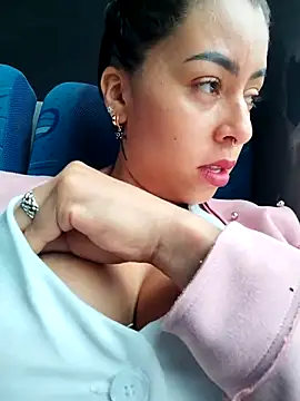 Emily Wane online show from 13, 11, 2025