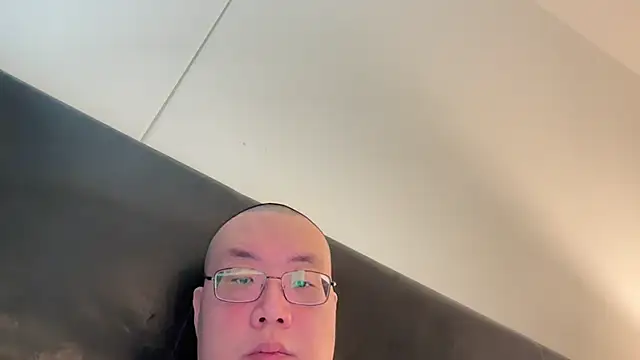 slaveasianboy online show from 20, 3, 2025