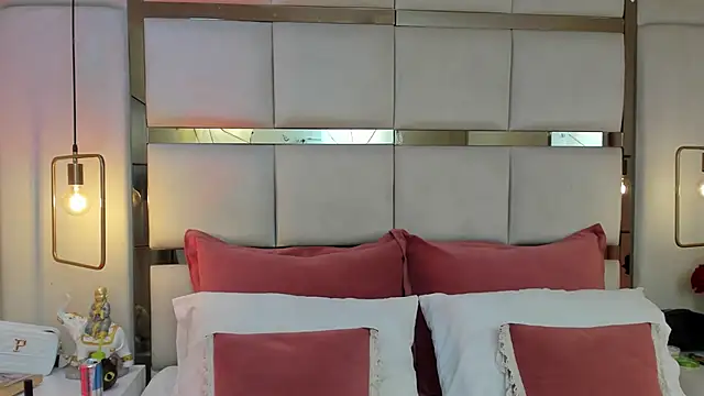 Snapshot of elizavenus chatting on 8, 11, 2025 elizavenus online show from 8, 11, 2025