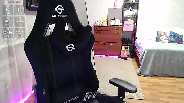 Little Soph online show from 15, 3, 2025