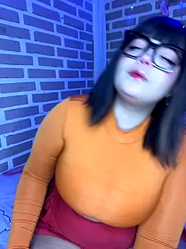 CharlotteMillers online show from 9, 9, 2025