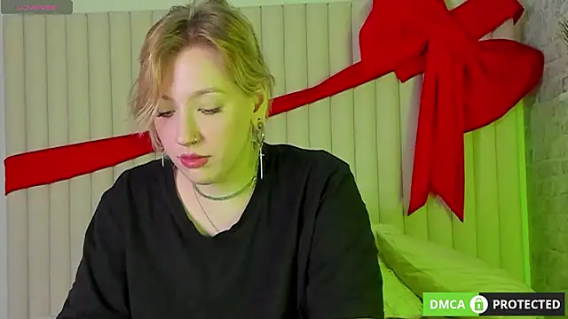 Snapshot of RachelCart chatting on 2, 2, 2026 RachelCart online show from 2, 2, 2026