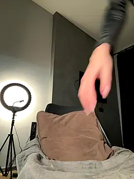  Monic  online show from 5, 11, 2025