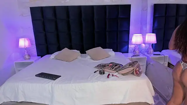 EVELIN MASON online show from 24, 11, 2025