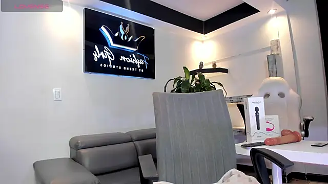 AnaRuiz online show from 18, 9, 2025