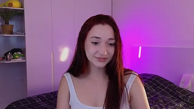 YasmineWest online show from 16, 7, 2026