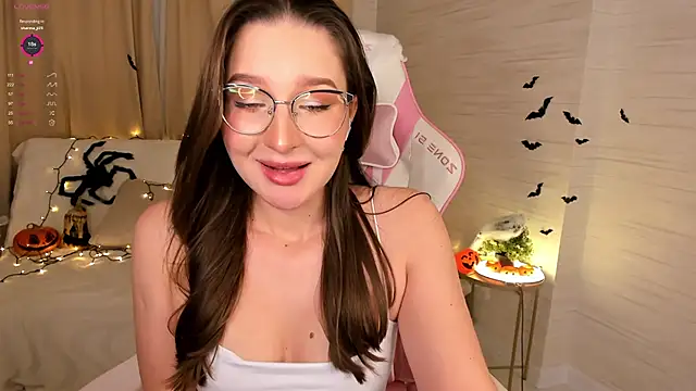 AnnikaAllison online show from 26, 10, 2025
