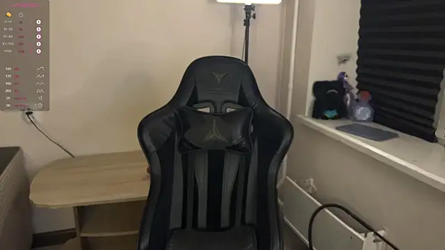 carthylovvve online show from 27, 10, 2025