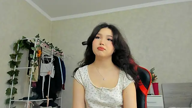 wastforu online show from 19, 2, 2025