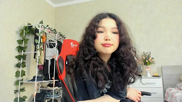 wastforu online show from 17, 2, 2025